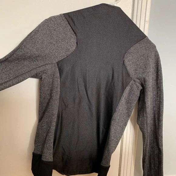 Lululemon Asymmetric Jacket - Picture 3 of 6